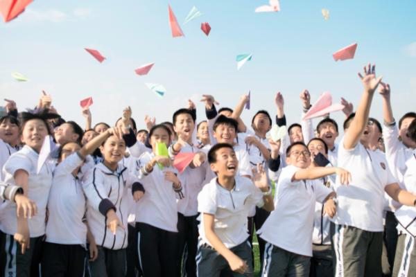 四川现代艺术学校招生专业