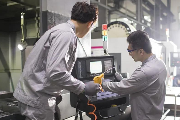 新津县技工学校