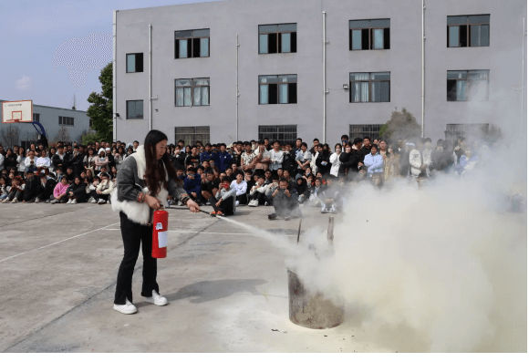 射洪旅游学校