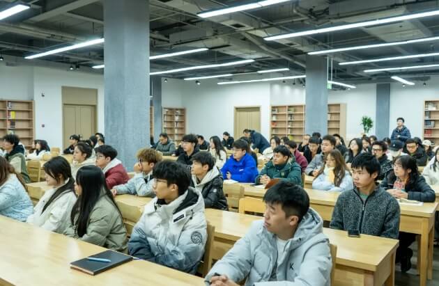 天府新区信息职业学院