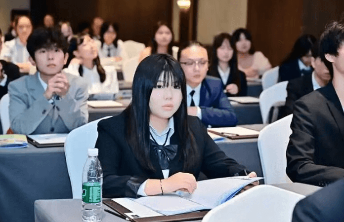 眉山卫生职业学校