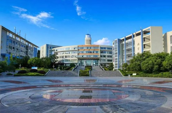 四川工程职业技术学院教学楼 四川工程职业技术学院教学楼