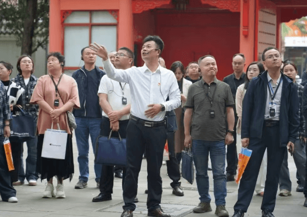 四川省绵阳普明中学