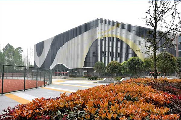 四川眉山车城中学招生简章