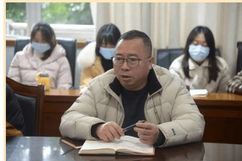 成都电子信息学校