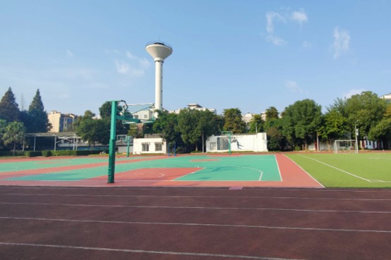 锦江综合高中操场 锦江综合高中操场