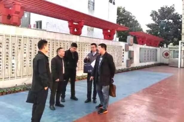 成都华商理工职业学校