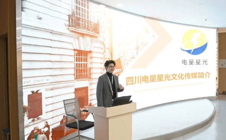 成都新华高级技工学校