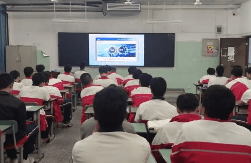 四川省志翔职业技术学校