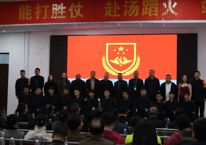 四川国盛技工学校