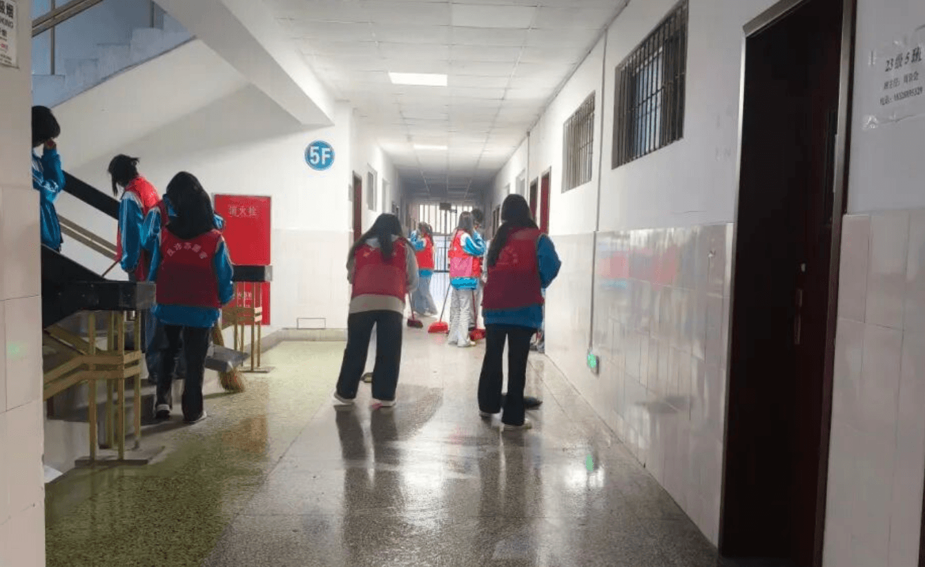 四川国盛技工学校 四川国盛技工学校