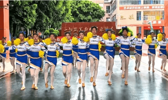 四川现代艺术学校