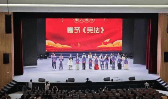 四川省成都市龙泉第二中学